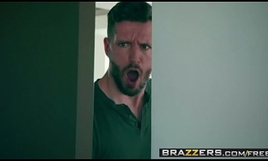 Brazzers - Cosset Got Knockers - (Ivy Rose, Mike Mancini) - Draught Discharge N Bang